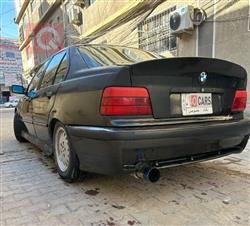 بي ام دبليو الفئة 3